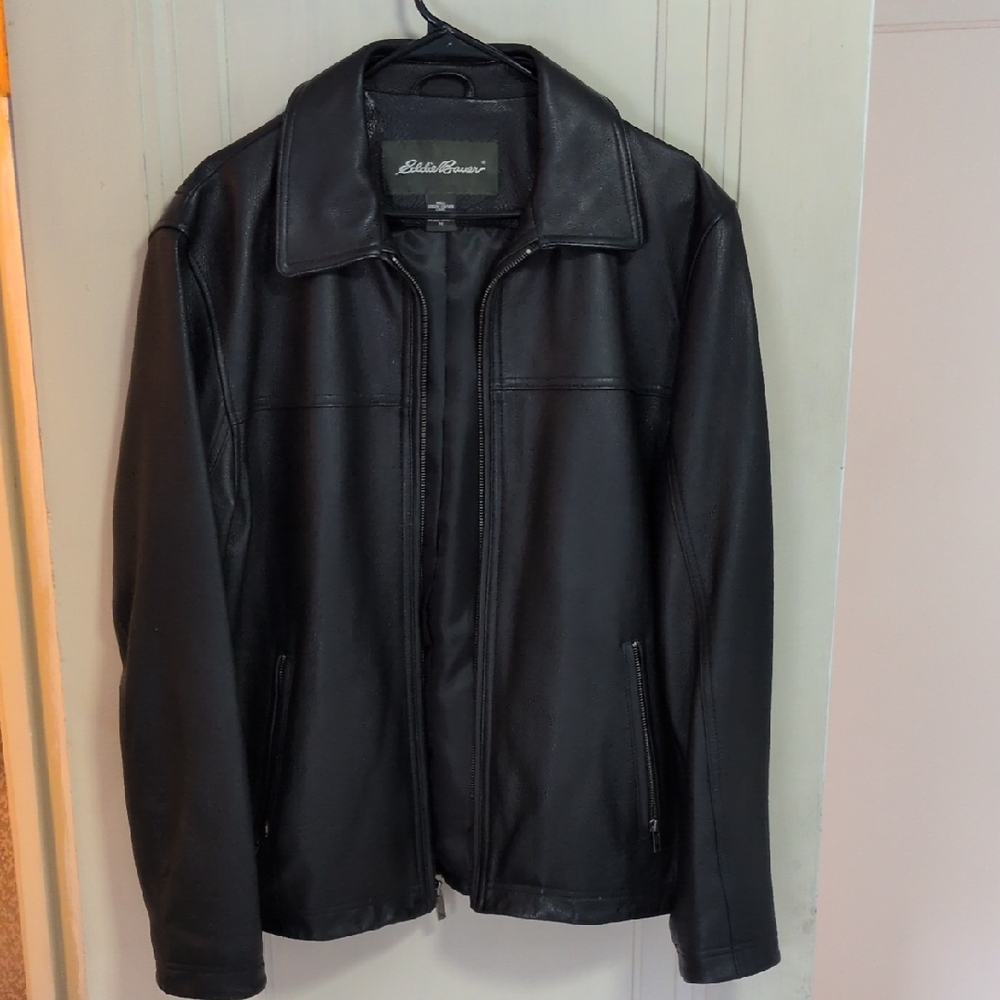 Eddie Bauer Men's Black Jacket